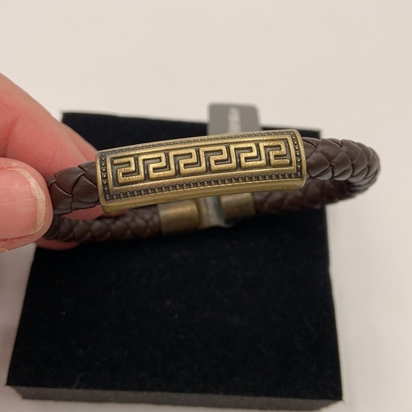 Bosymart Brown Leather Braided Bracelet with Clasp New with Box! - Picture 2 of 6